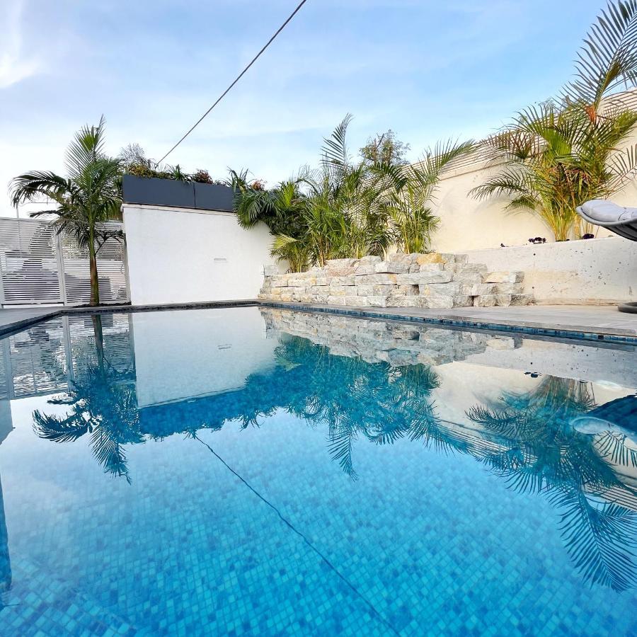 Luz Mansion ~ Lux & Comfy Villa Rishon Leziyyon Exterior photo
